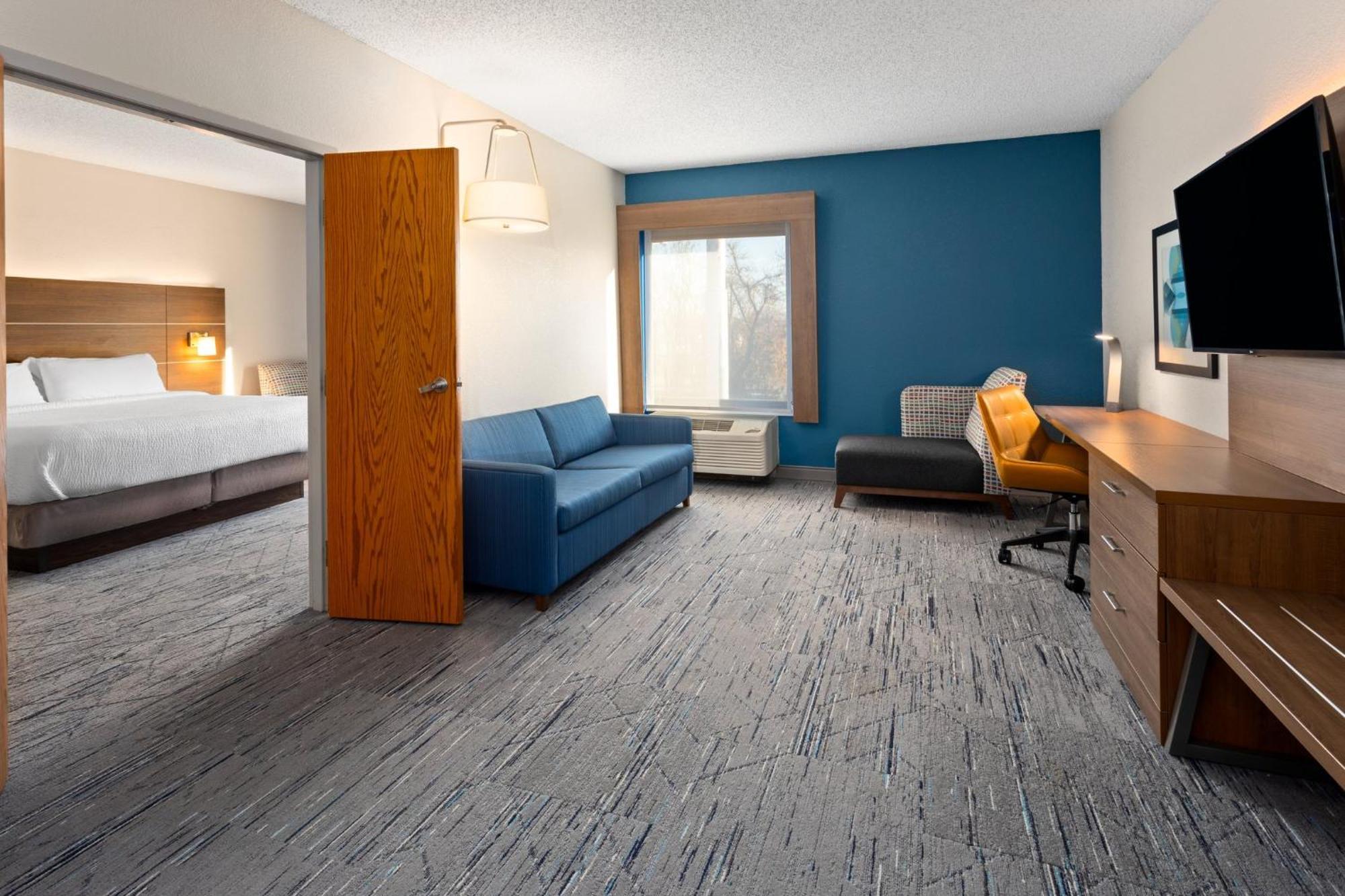 Holiday Inn Express - Нью-Олбани Экстерьер фото