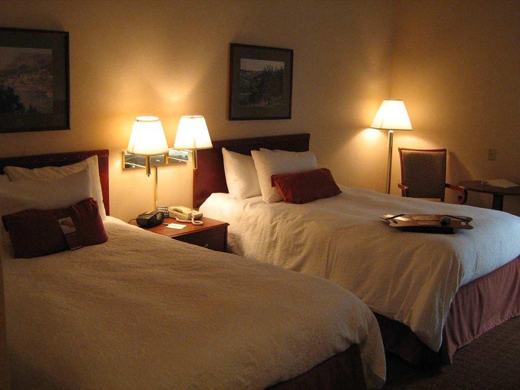 Holiday Inn Express - Нью-Олбани Номер фото